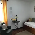 Casa Arcadas * Angra do Heroismo