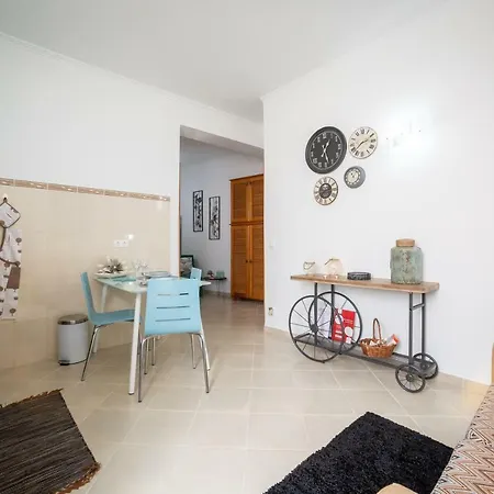 Casa Arcadas Vakantiehuis Angra do Heroísmo
