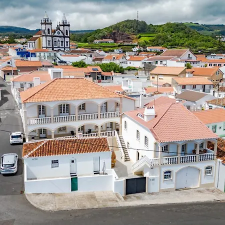 Casa Arcadas * Angra do Heroísmo