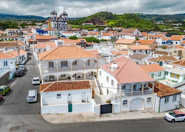 Casa Arcadas * Angra do Heroísmo